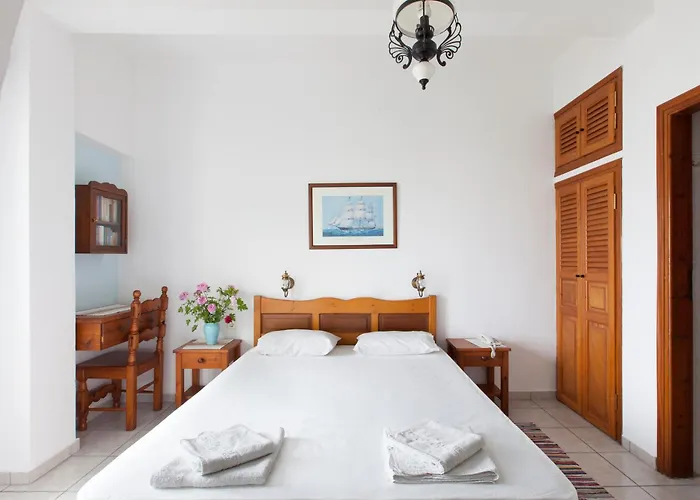 Apart-hotel Delfini I Fira (Santorini)